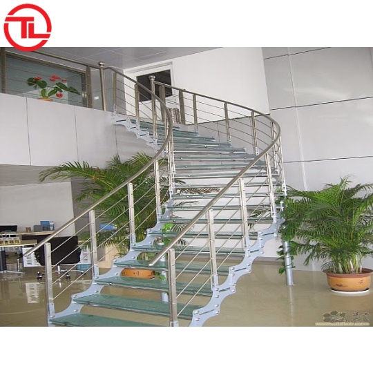 Cầu Thang Inox M3